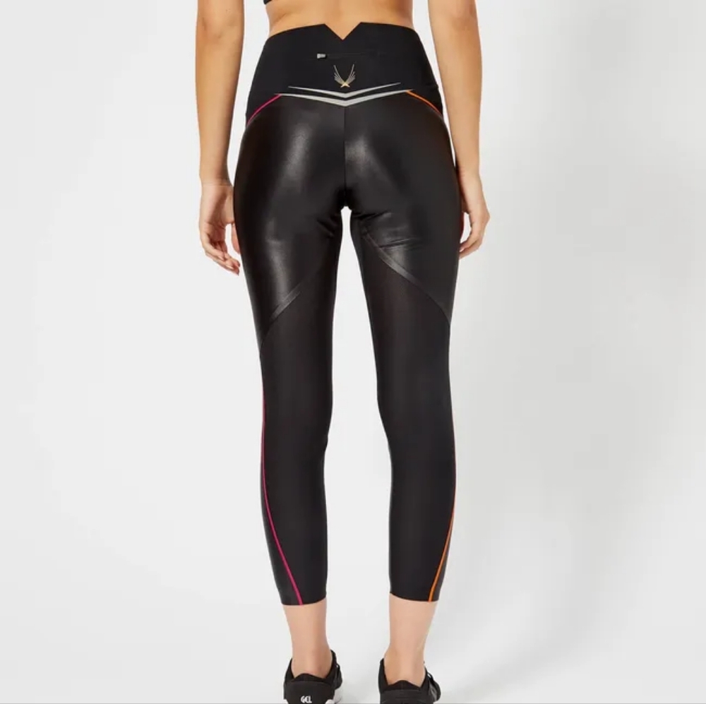 Lucas Hugh London Kubrick 7/8 Luxury Legging - size medium, discontinued style!